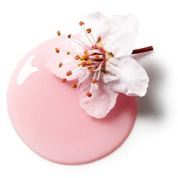 Brumas Capilares: textura rosa con flor, identidad de la colección